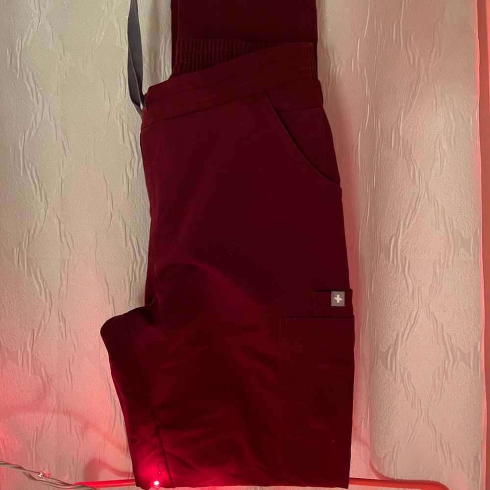 FIGS High Waisted Yola Skinny Scrub Pants 2.0 Maroon
